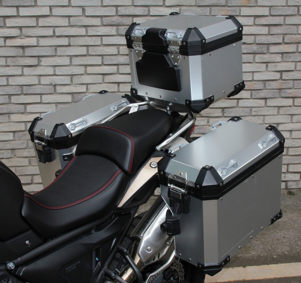 Voge 650 DSX: le foto