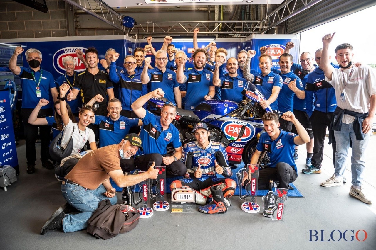 Superbike Donington 2021 | Toprak Razgatlioglu | Pata Yamaha with Brixx