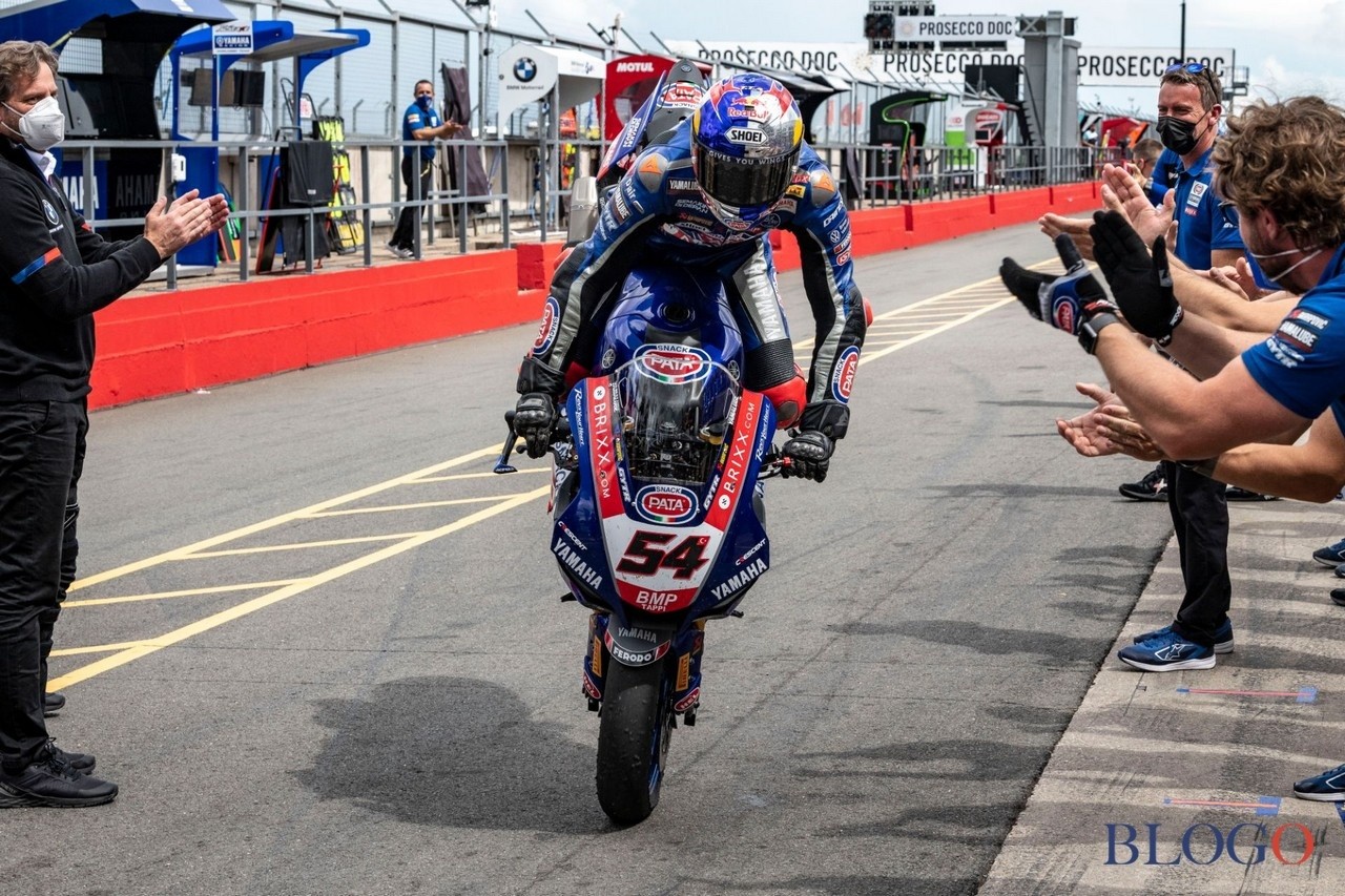 Superbike Donington 2021 | Toprak Razgatlioglu | Pata Yamaha with Brixx