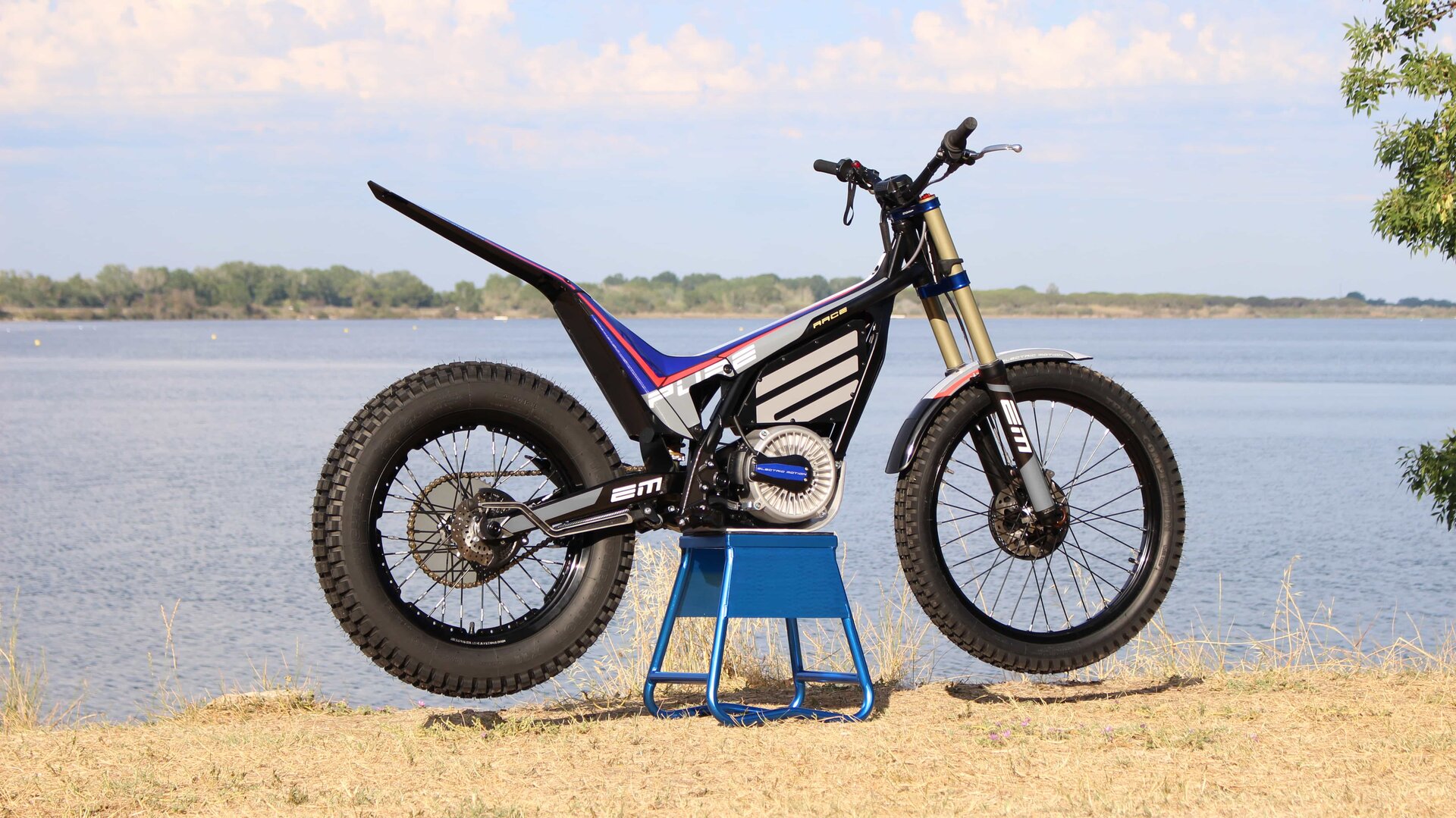 Electric Motion gamma 2022