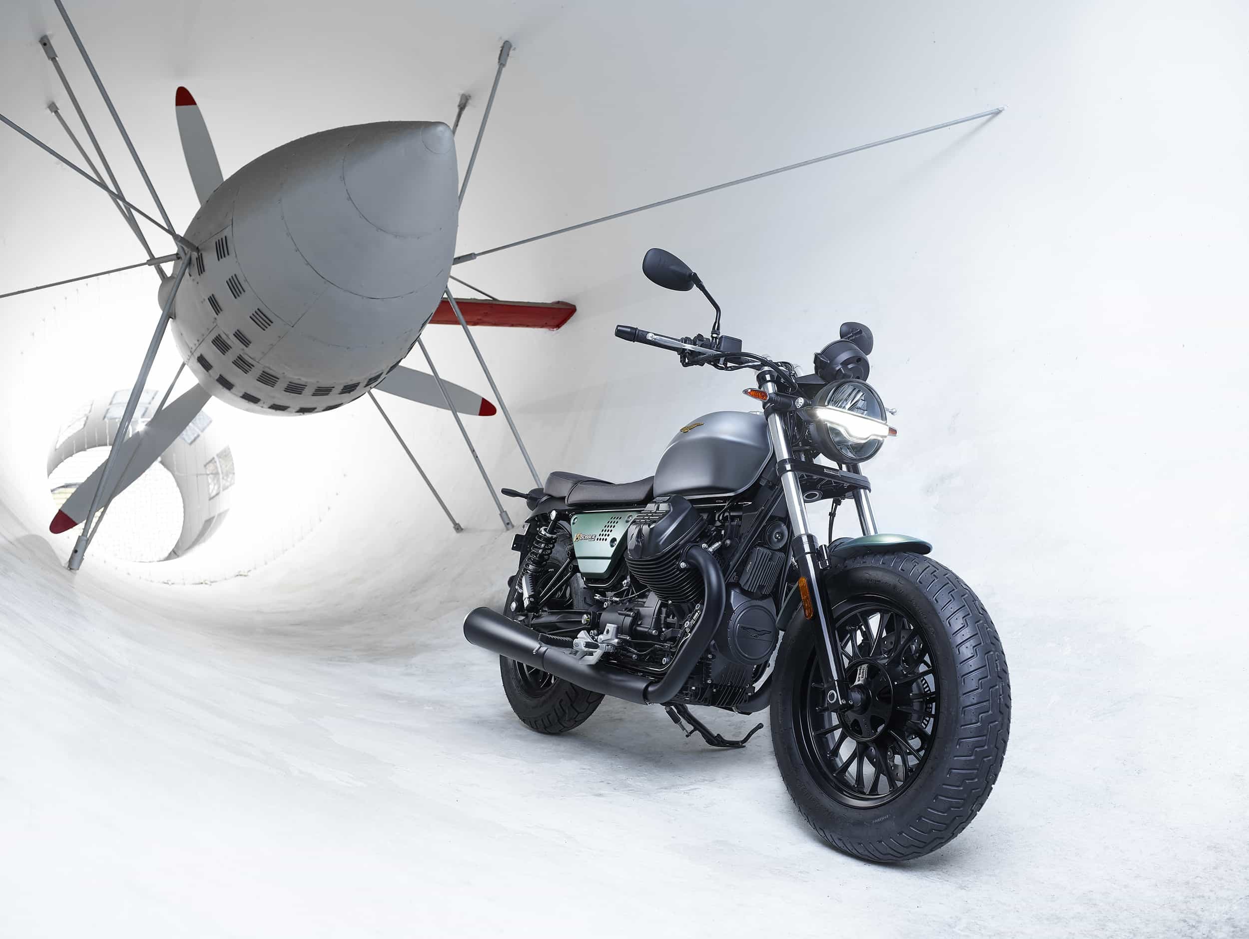 Moto Guzzi: "Viaggio del Centenario"