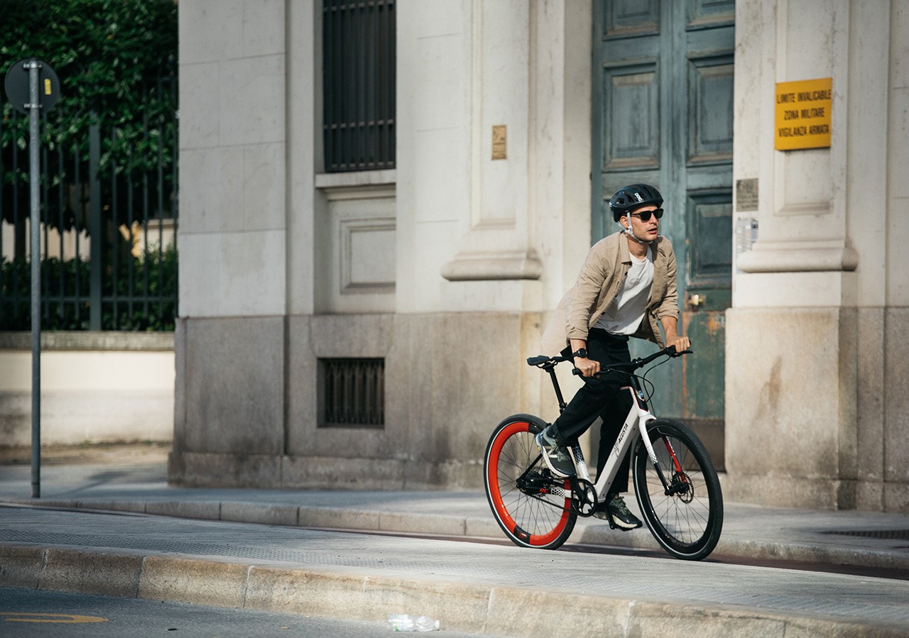 MV Agusta AMO, la nuova gamma di e-bike