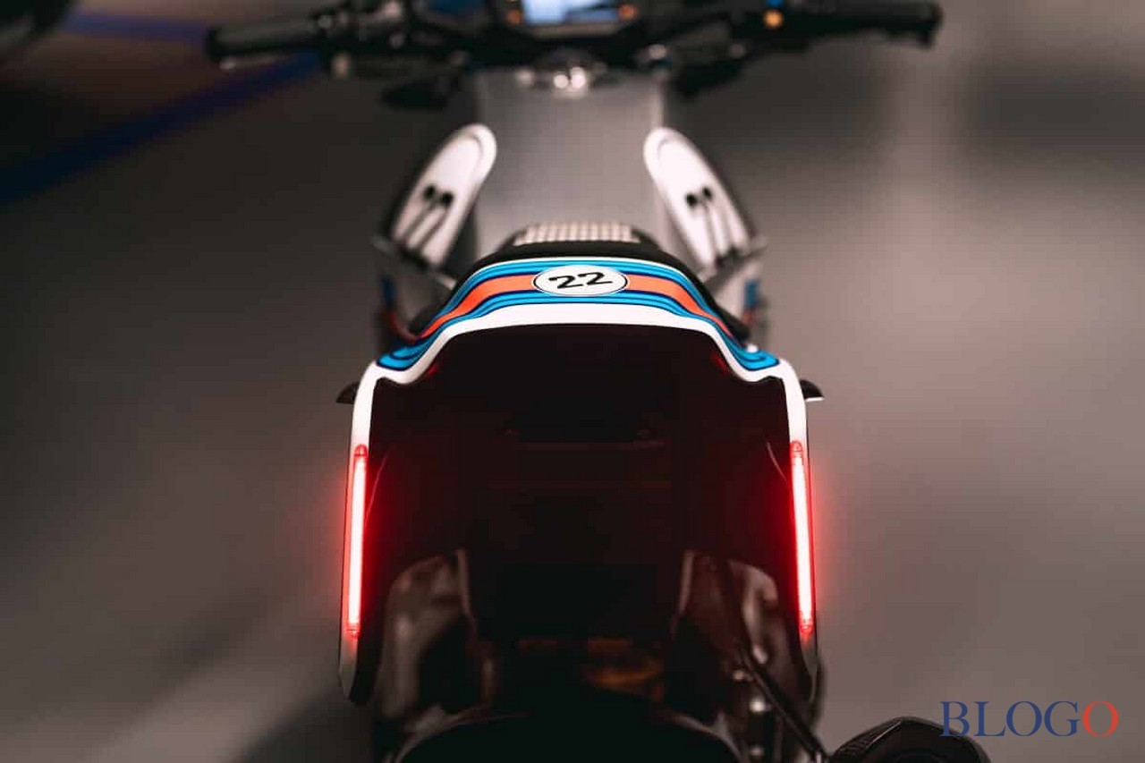 Aprilia Tuono V4 "Pikes Peak Le Mans" by Le Week-End De Course