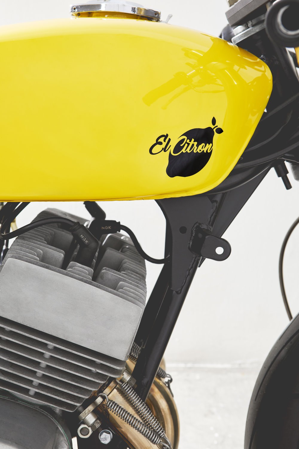 Kawasaki S3 "El Citron" | Motobrix