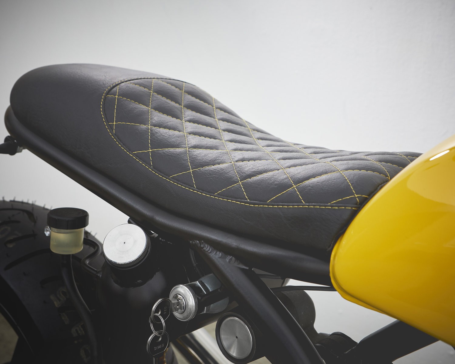 Kawasaki S3 "El Citron" | Motobrix