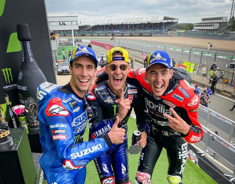 MotoGP, Silverstone: vince Quartararo. Le foto