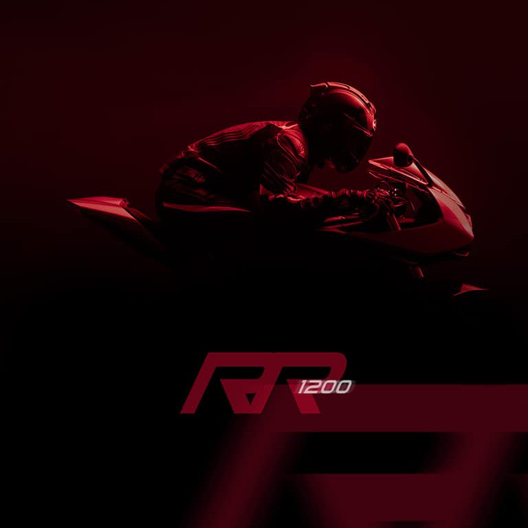 Triumph Speed Triple 1200 RR: le foto