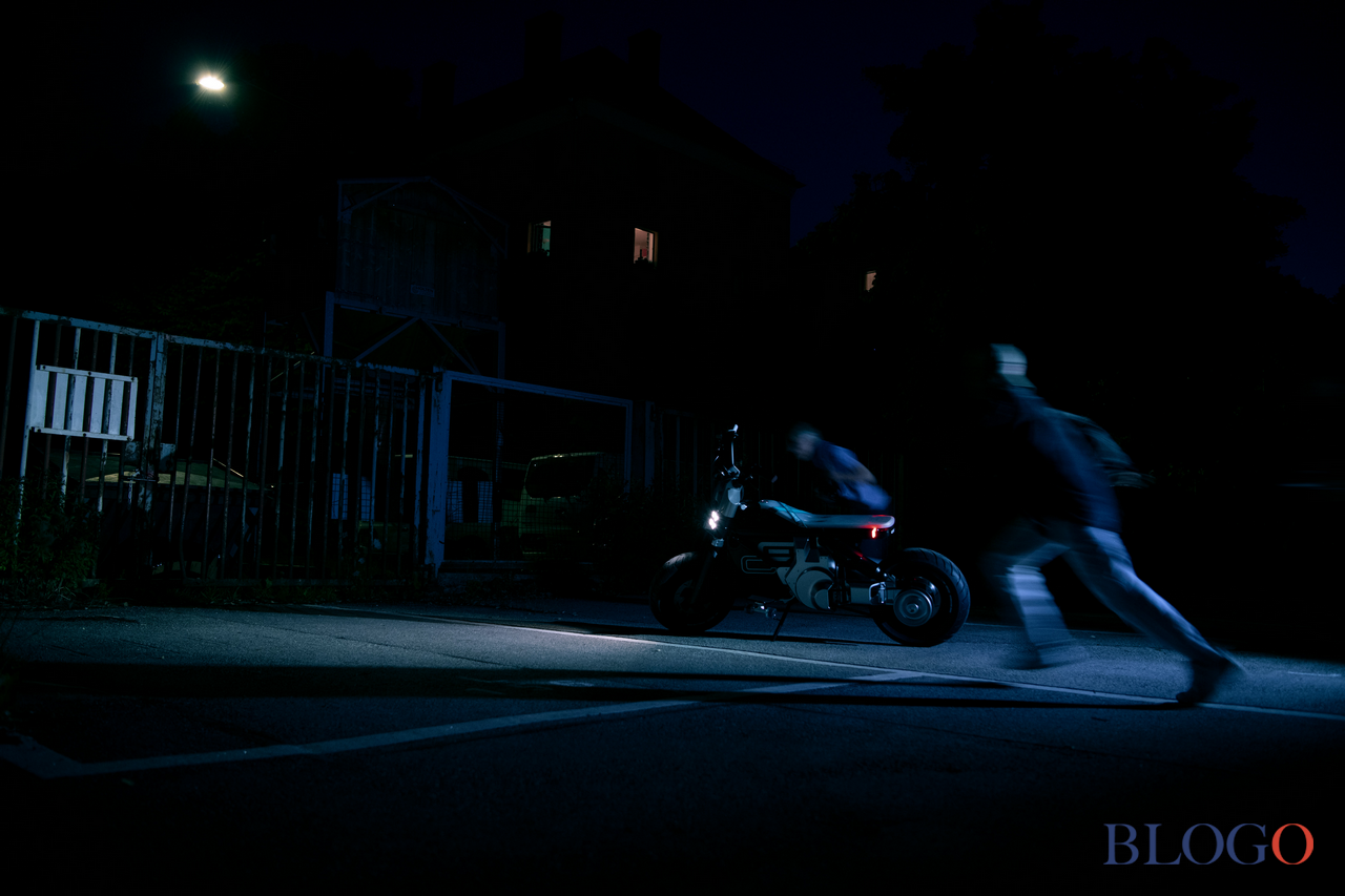 BMW Motorrad Concept CE 02