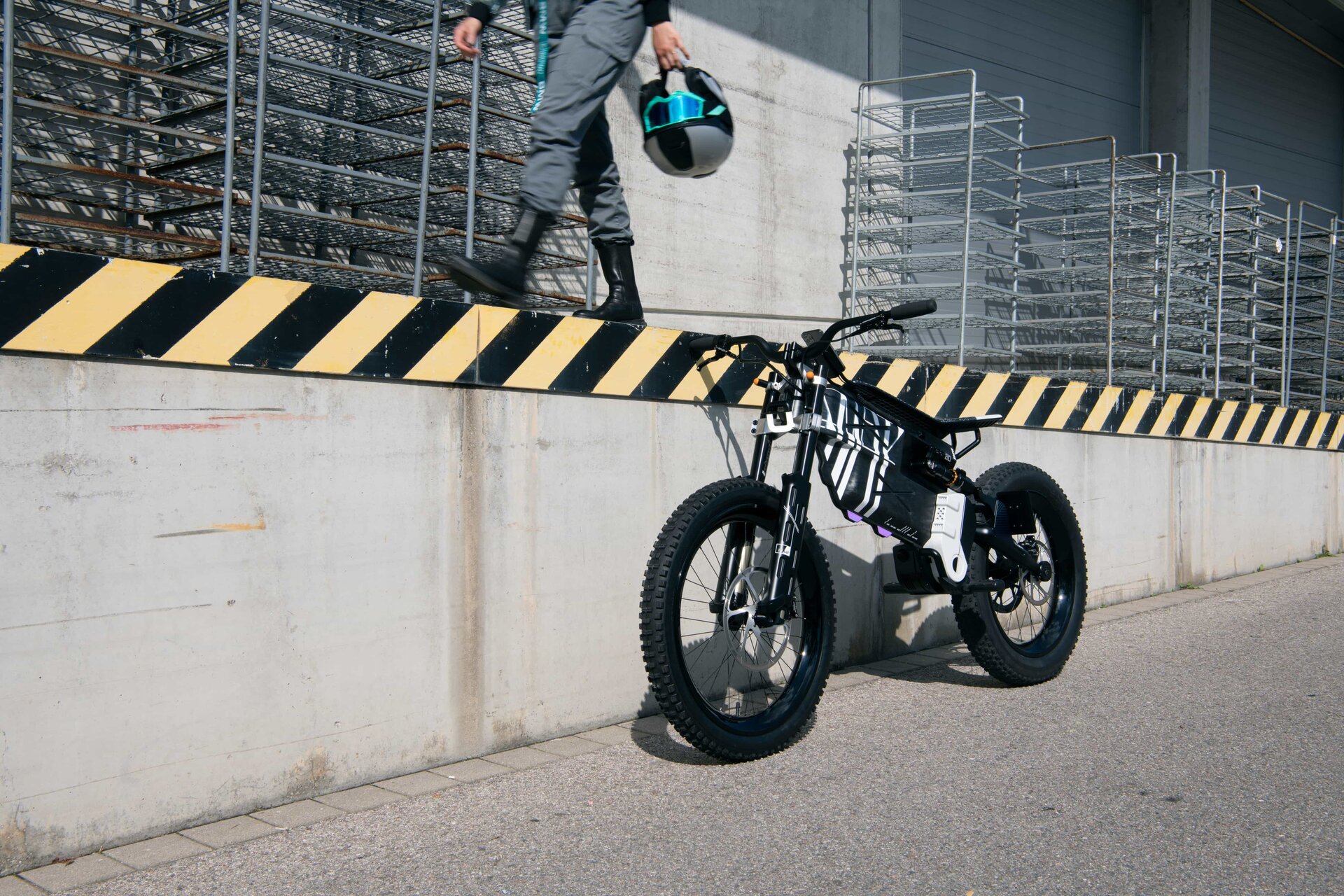 BMW Motorrad Vision AMBY