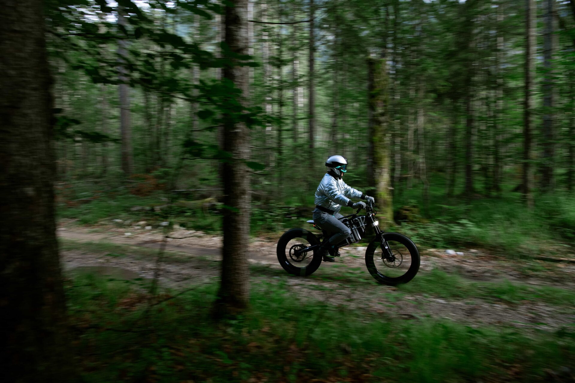 BMW Motorrad Vision AMBY