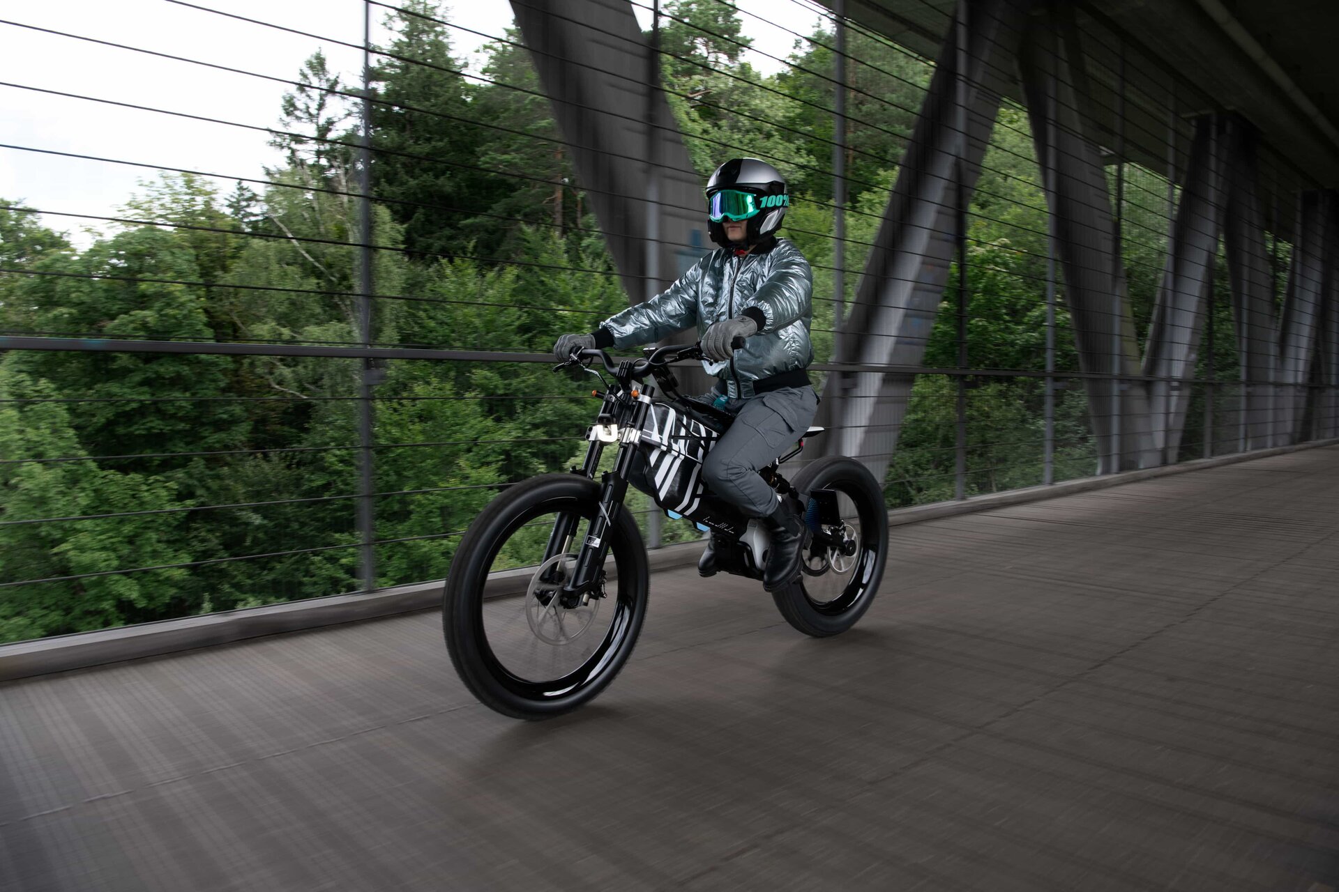 BMW Motorrad Vision AMBY