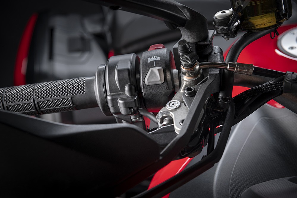 Ducati World Premiere 2022: Multistrada V2