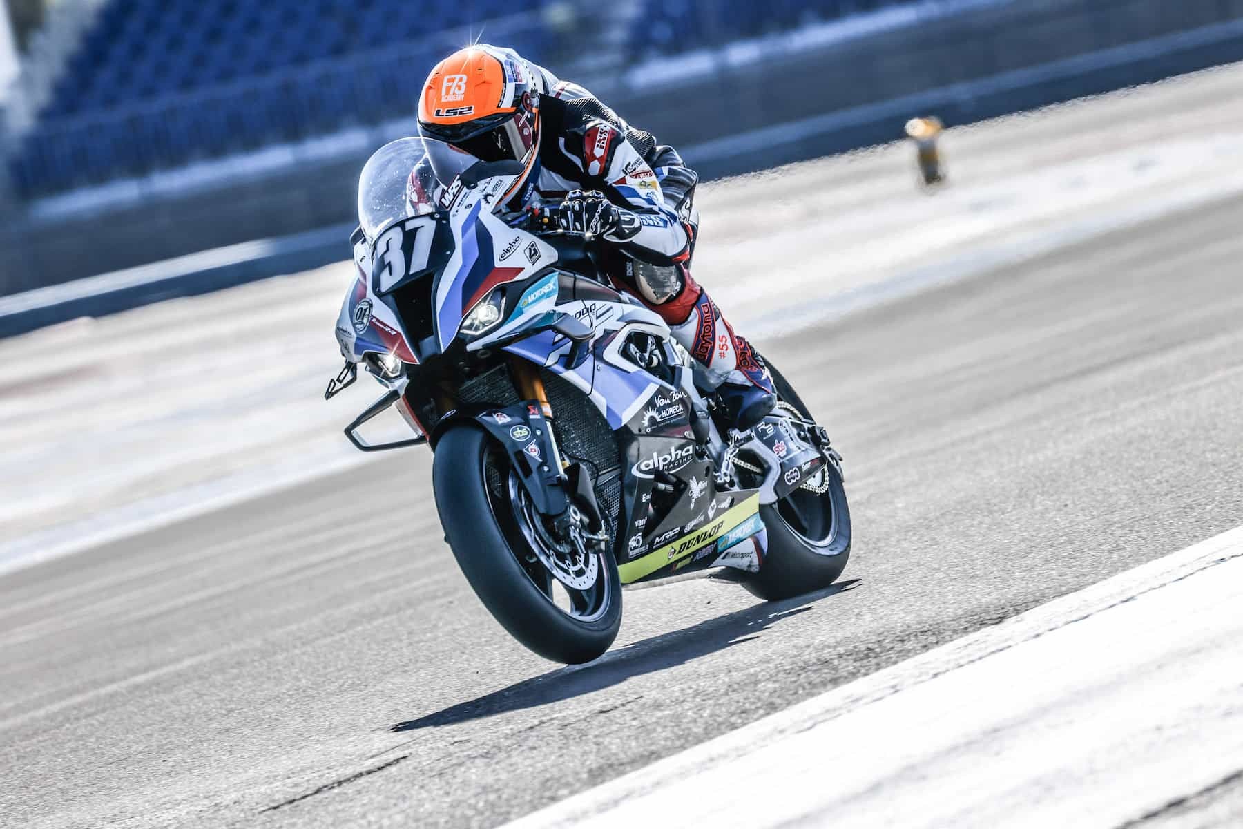 Endurance World Championship: Dunlop protagonista nel leggendario Bol D'Or