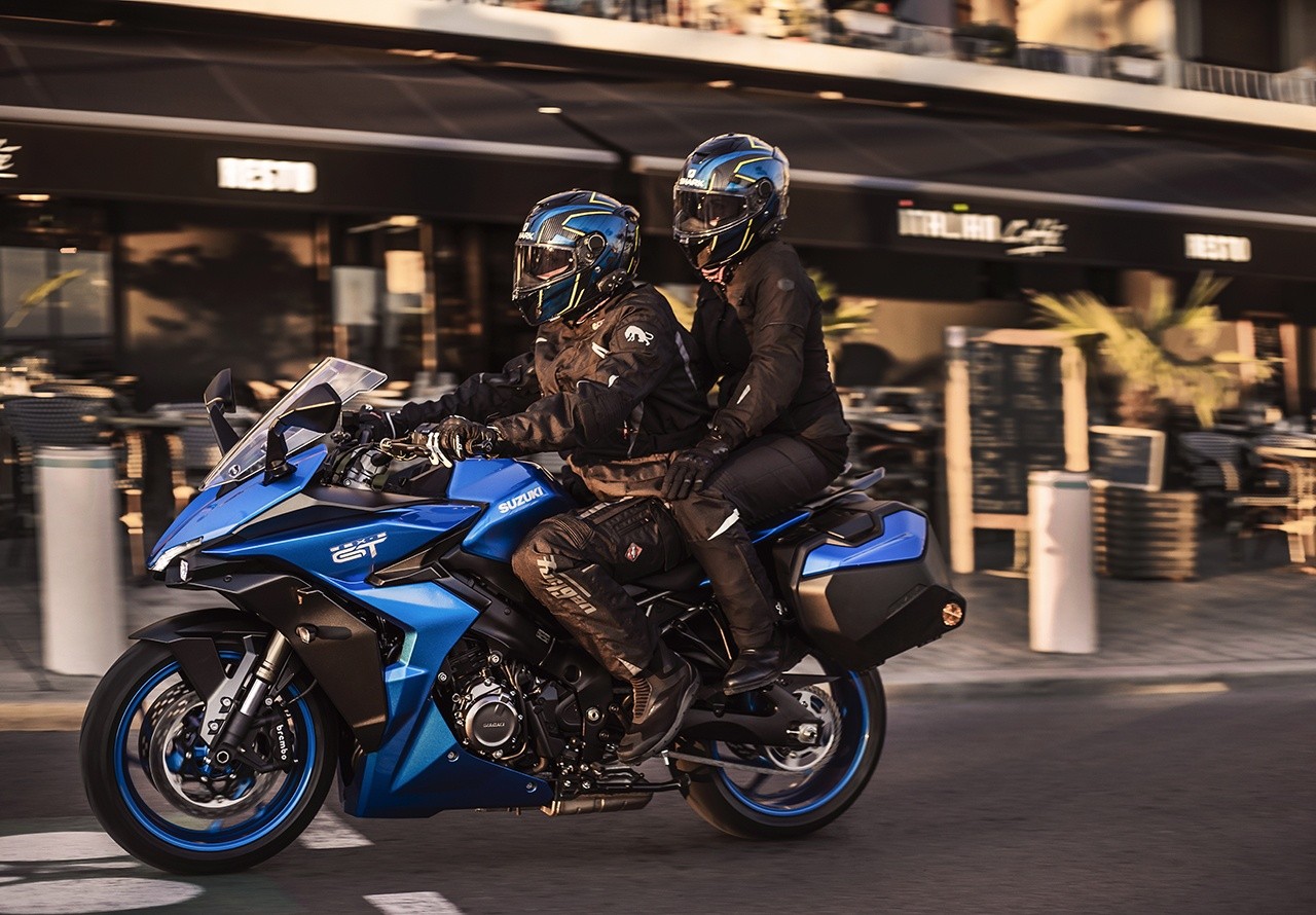 Suzuki GSX-S1000GT, le foto