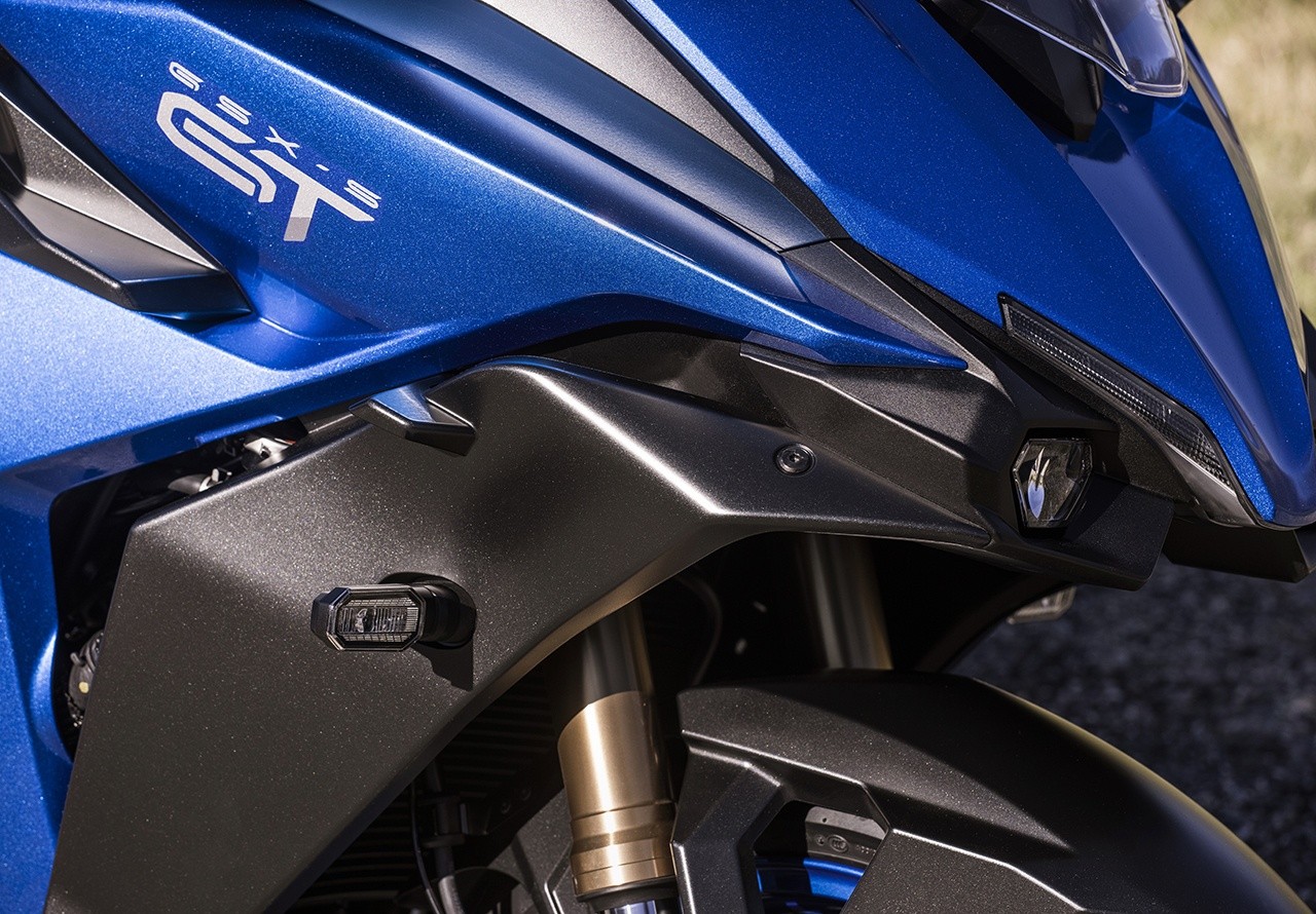 Suzuki GSX-S1000GT, le foto