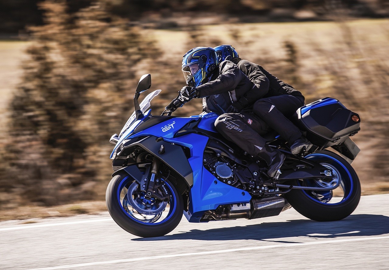 Suzuki GSX-S1000GT, le foto