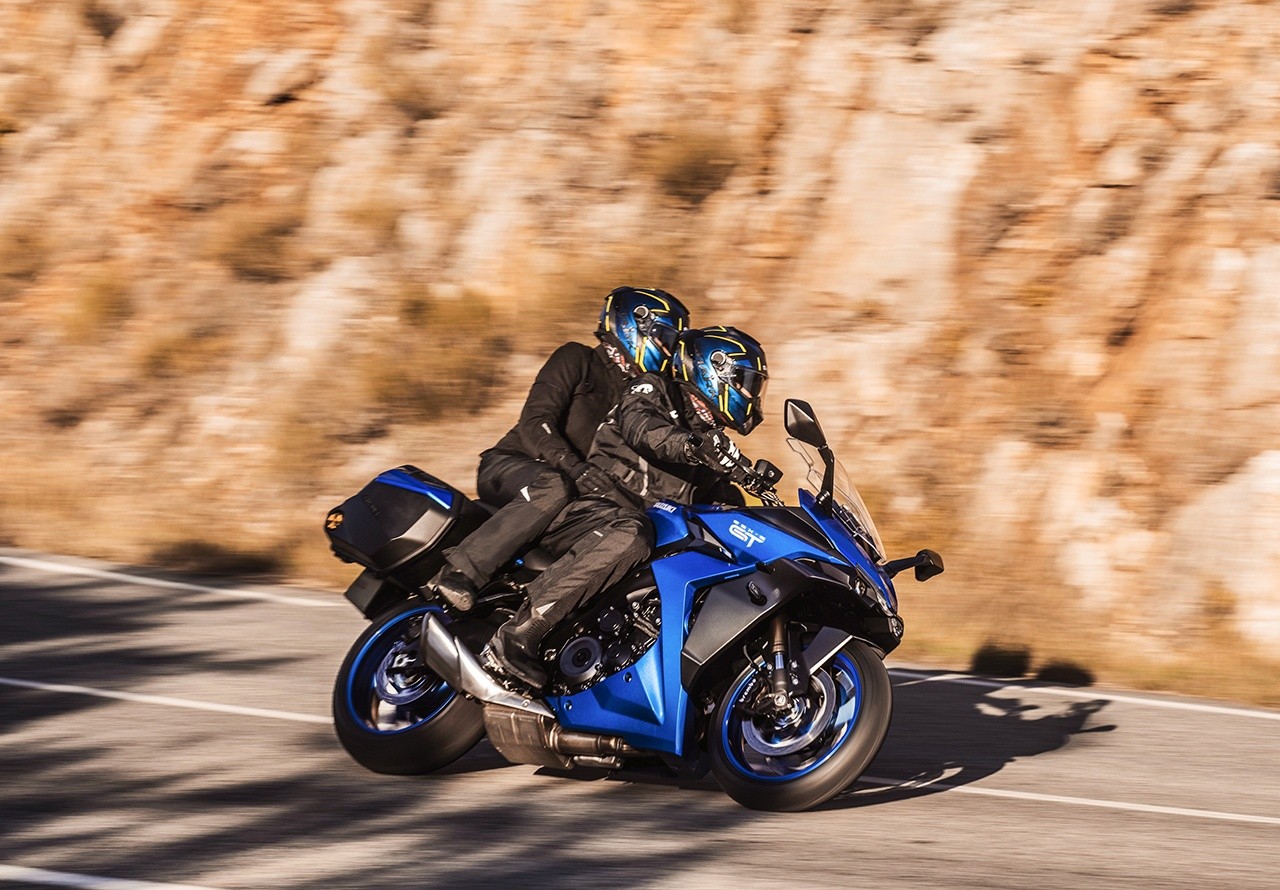 Suzuki GSX-S1000GT, le foto