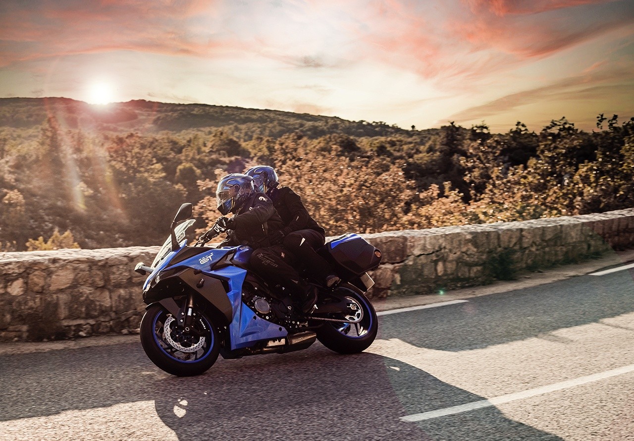 Suzuki GSX-S1000GT, le foto