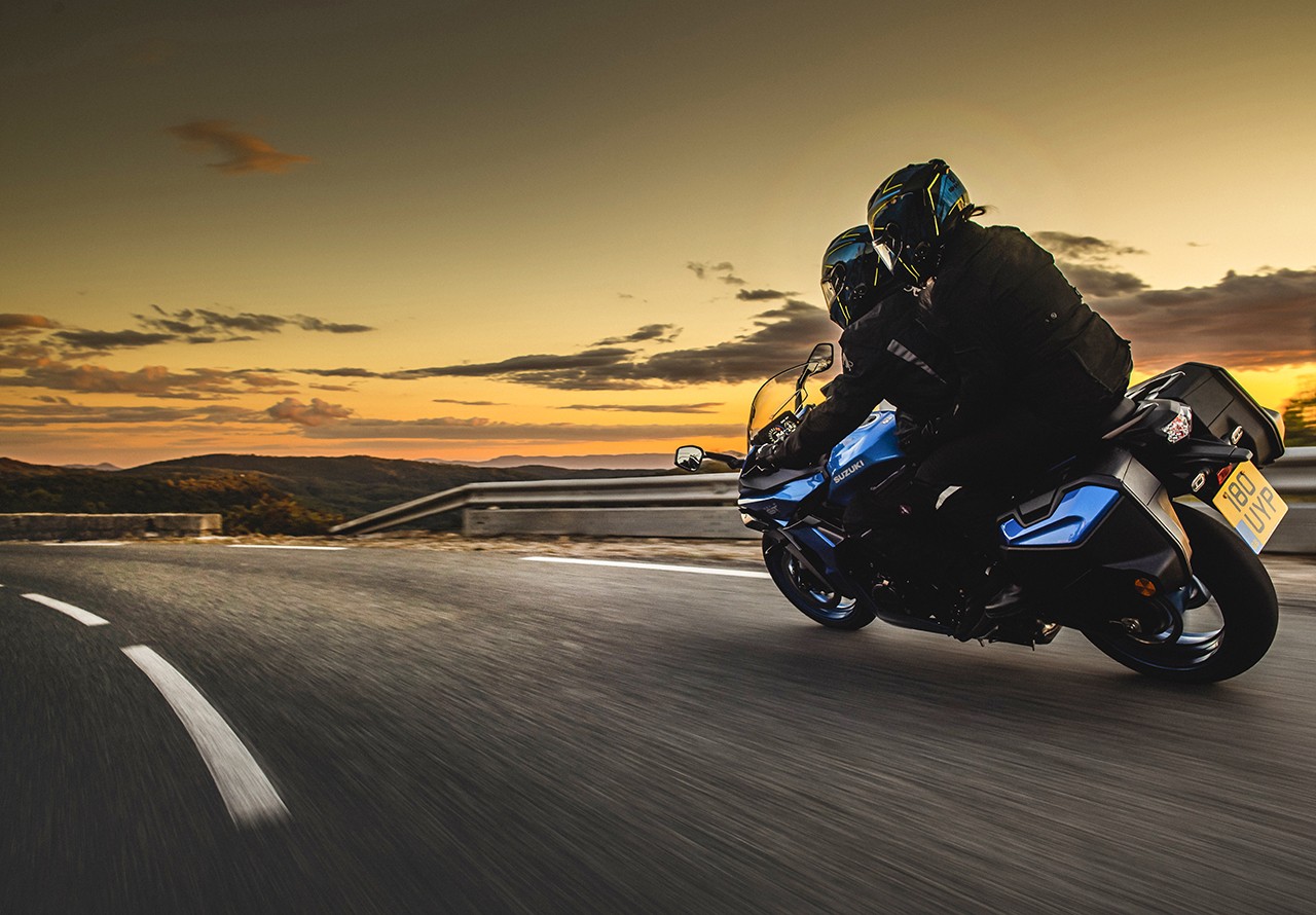 Suzuki GSX-S1000GT, le foto