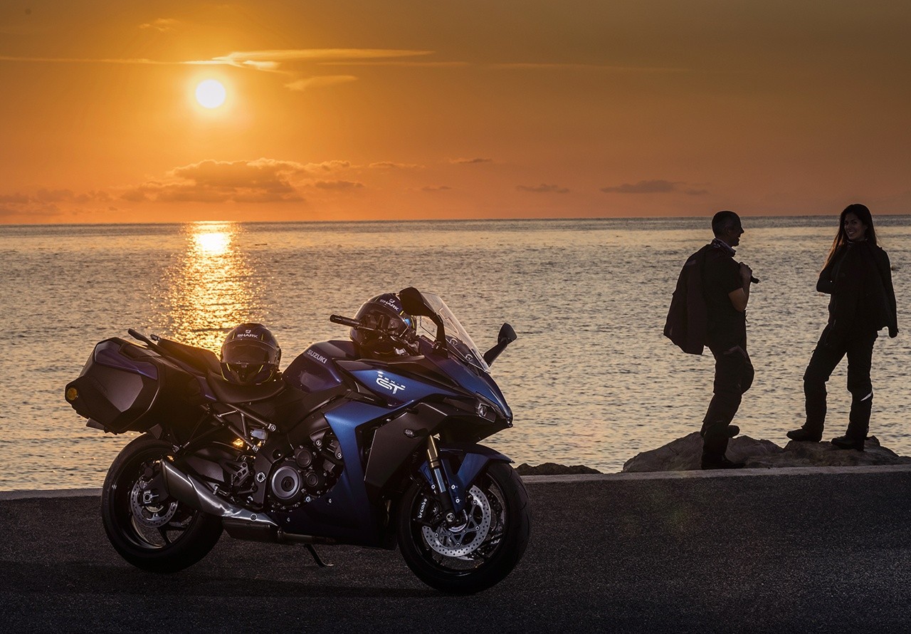 Suzuki GSX-S1000GT, le foto