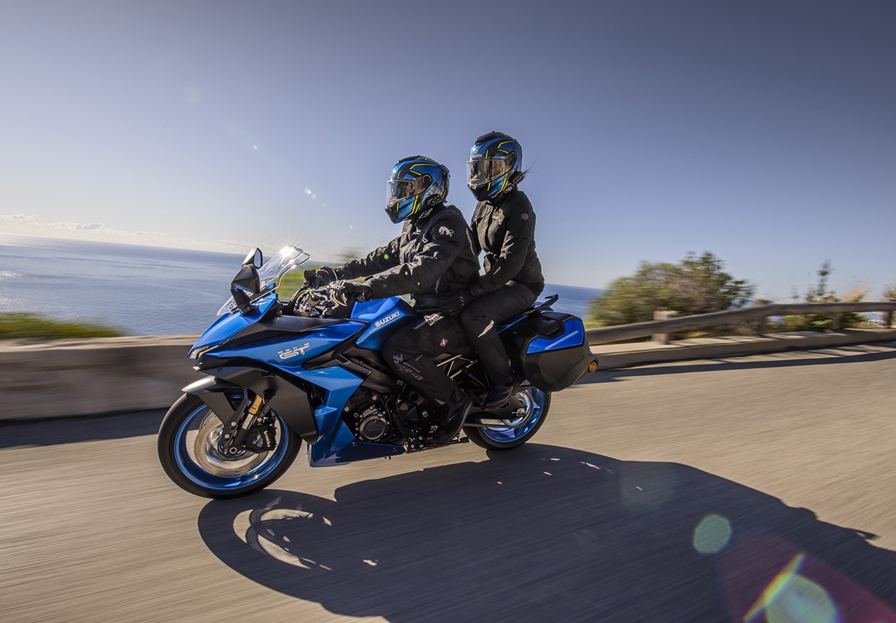 Suzuki GSX-S1000GT, le foto