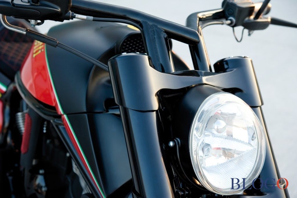 Harley-Davidson Night Rod "625 Scaglietti" by X-Trem Custom