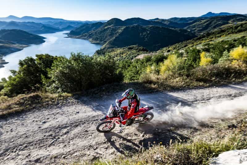 Honda Africa Twin 2022: Joan Barreda porterà in pista la nuova maxi enduro