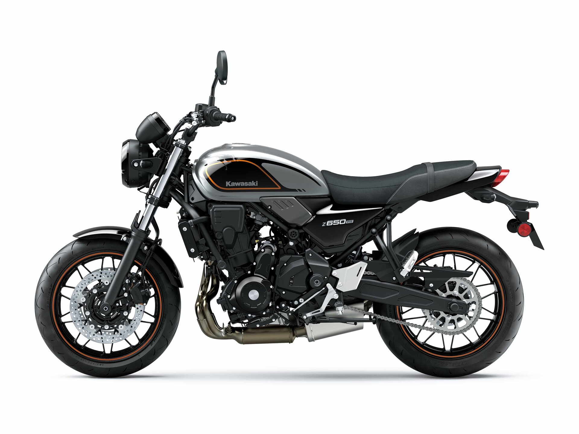 Kawasaki Z650 RS: le foto