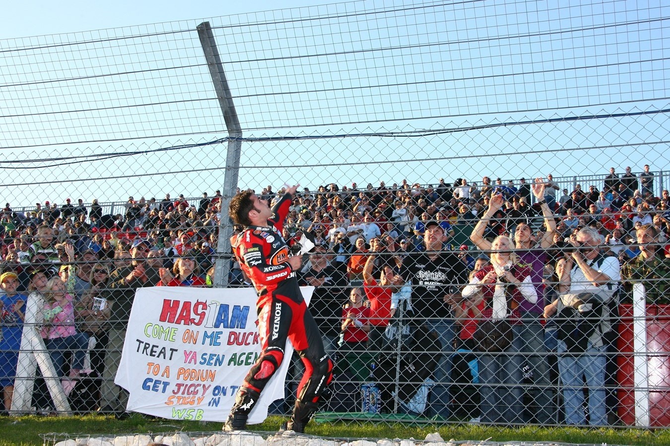 My ride, my life: Leon Haslam: le foto