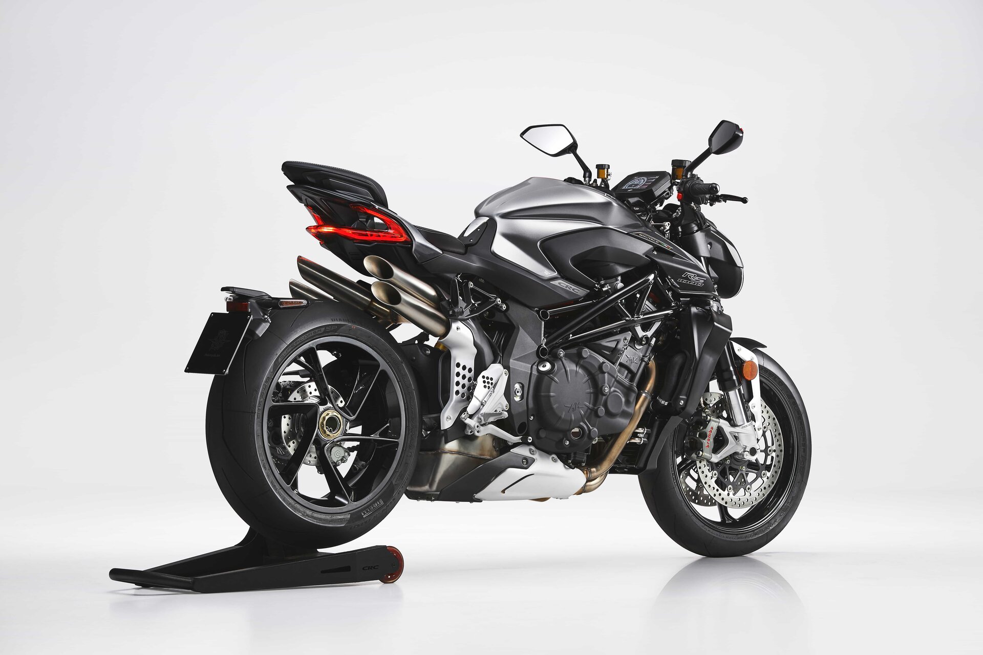 MV Agusta Brutale 1000 RS: le foto