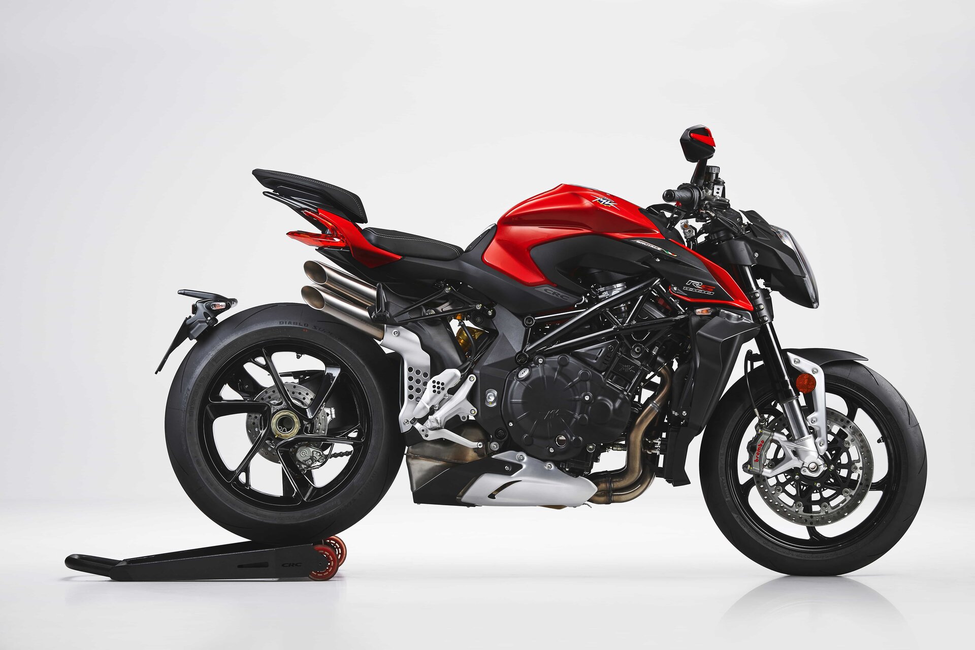 MV Agusta Brutale 1000 RS: le foto