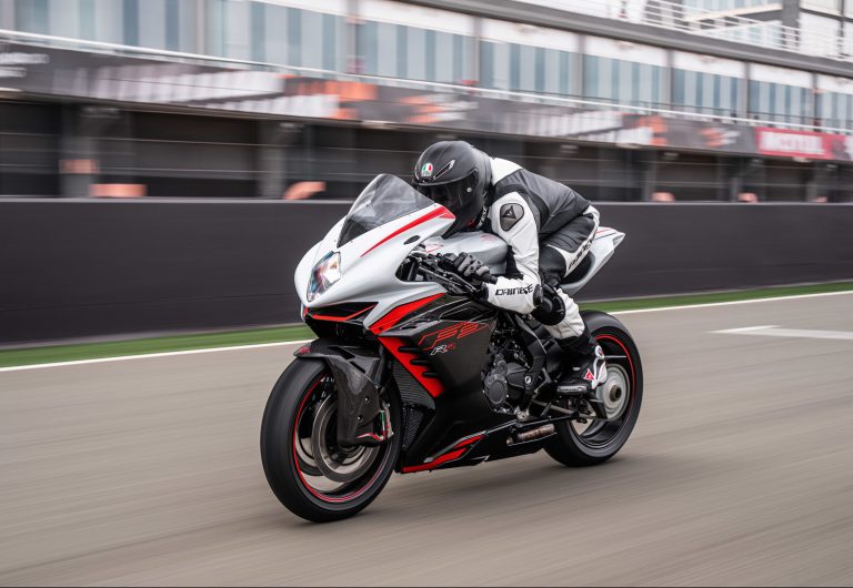 MV Agusta F3 RR: le foto