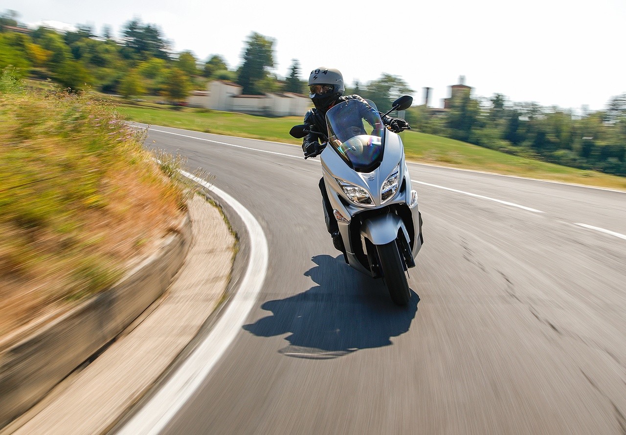 Suzuki Burgman 400 2022, le foto della prova