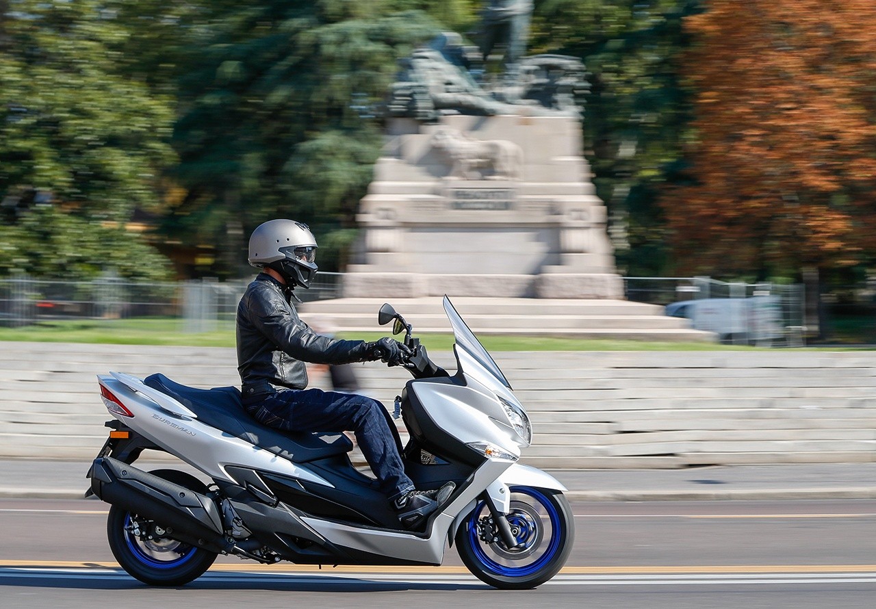 Suzuki Burgman 400 2022, le foto della prova