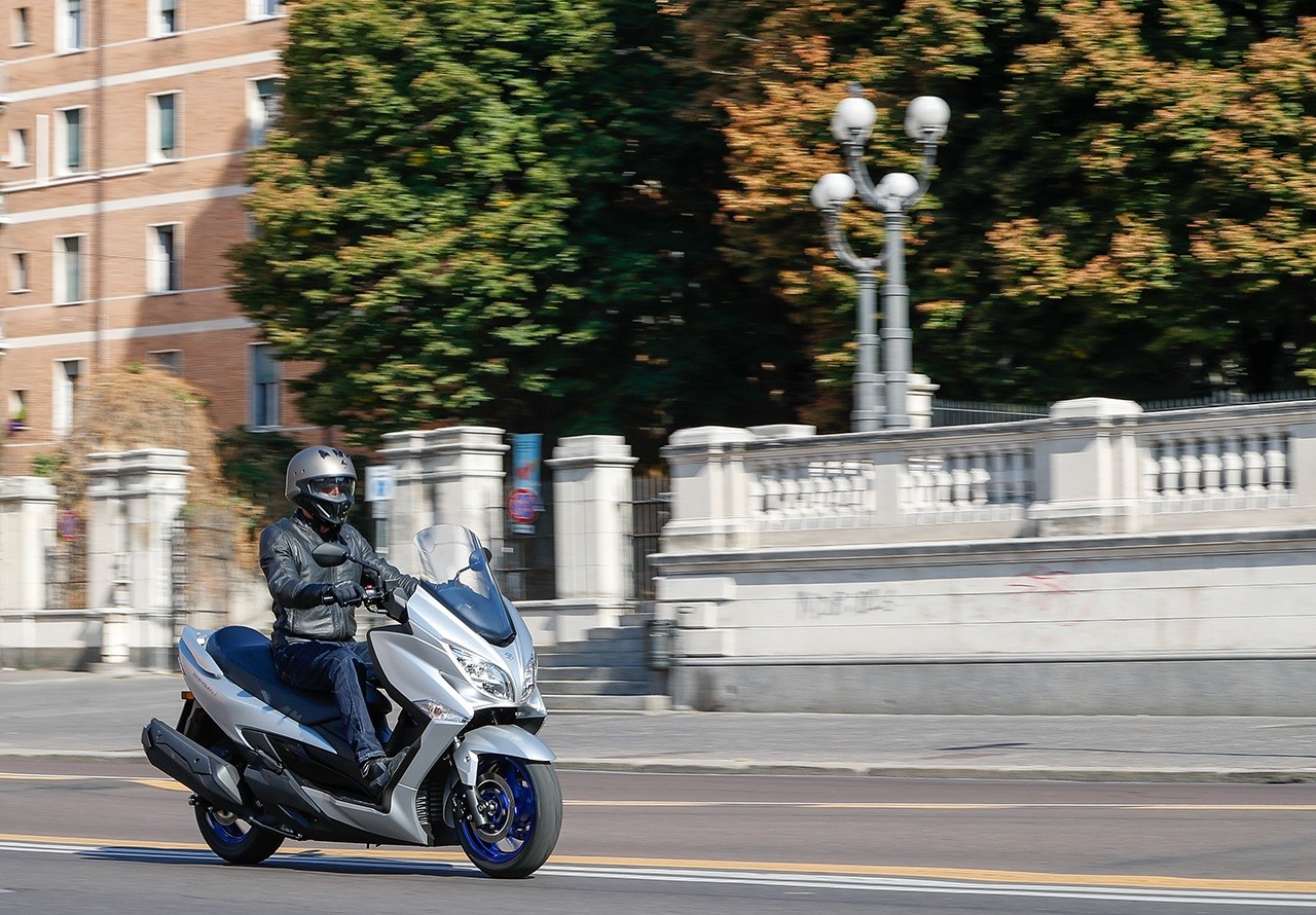 Suzuki Burgman 400 2022, le foto della prova