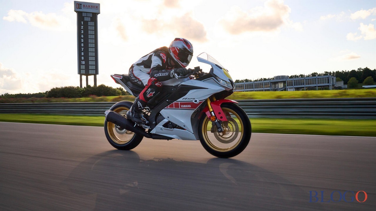 Yamaha R-Series 2022