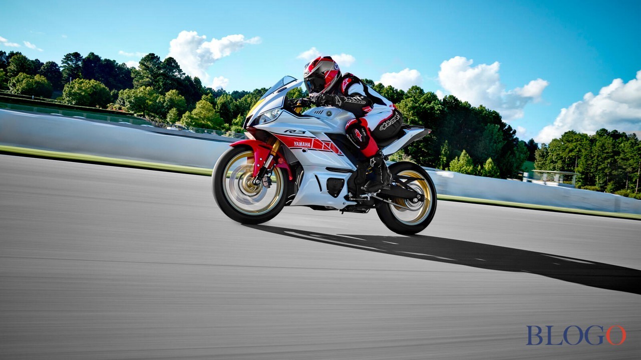 Yamaha R-Series 2022