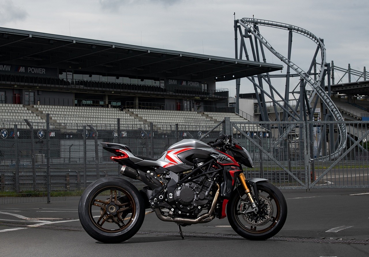 MV Agusta Brutale 1000 Nurburgring: le foto
