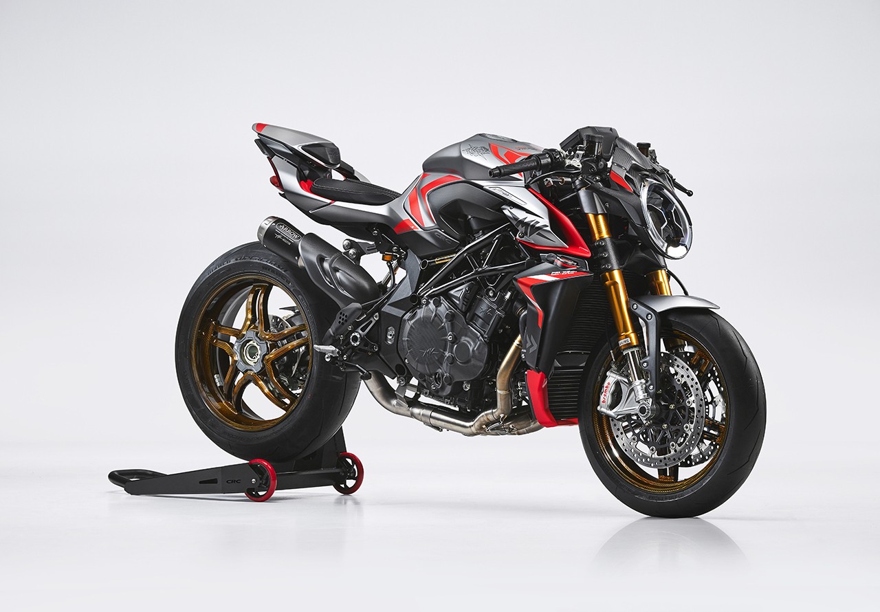 MV Agusta Brutale 1000 Nurburgring: le foto