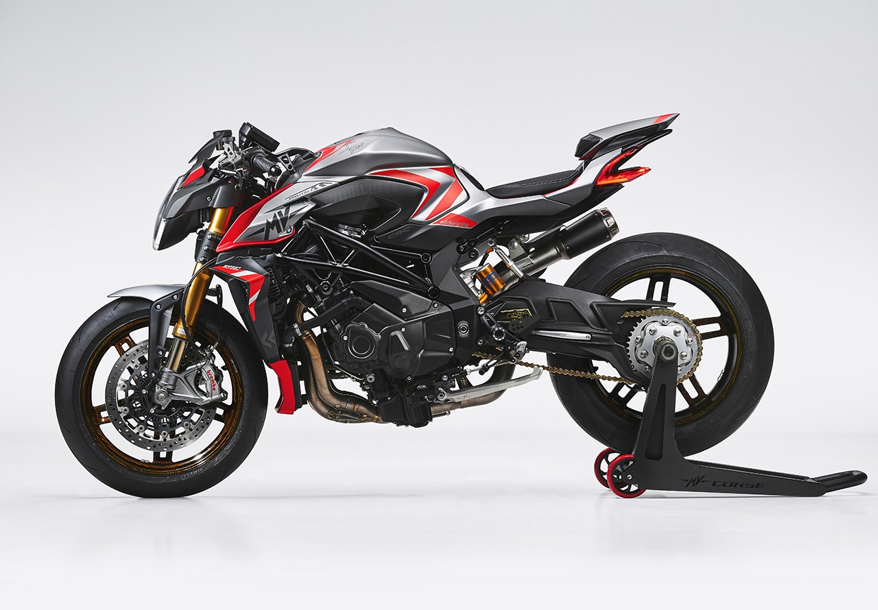 MV Agusta Brutale 1000 Nurburgring: le foto