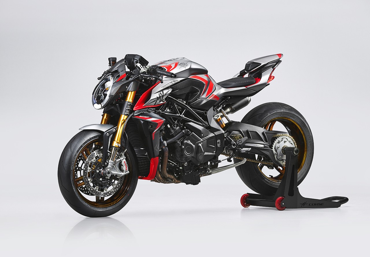MV Agusta Brutale 1000 Nurburgring: le foto
