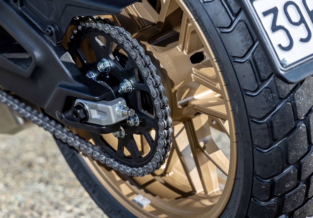 CF-MOTO 700CL-X, le foto della prova