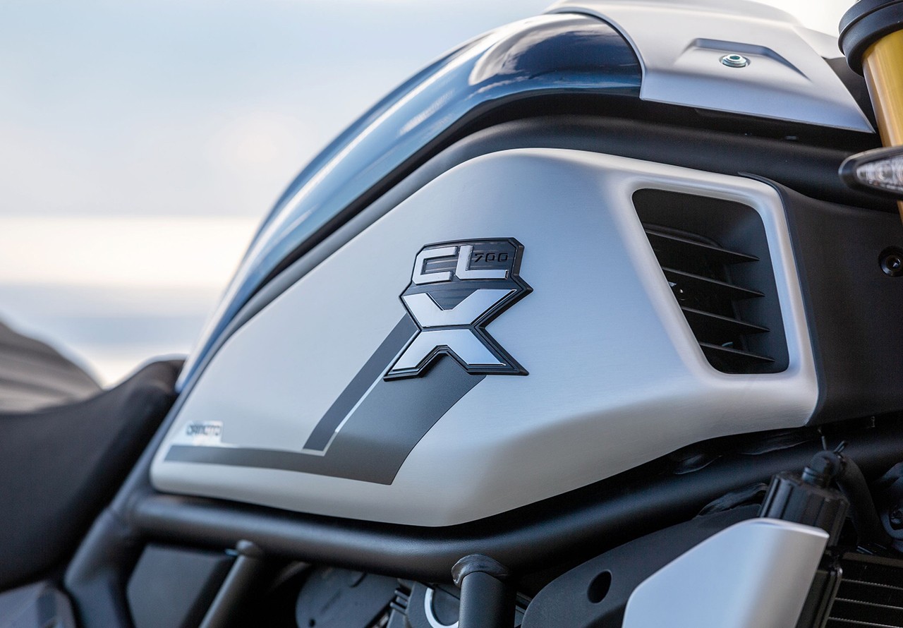 CF-MOTO 700CL-X, le foto della prova