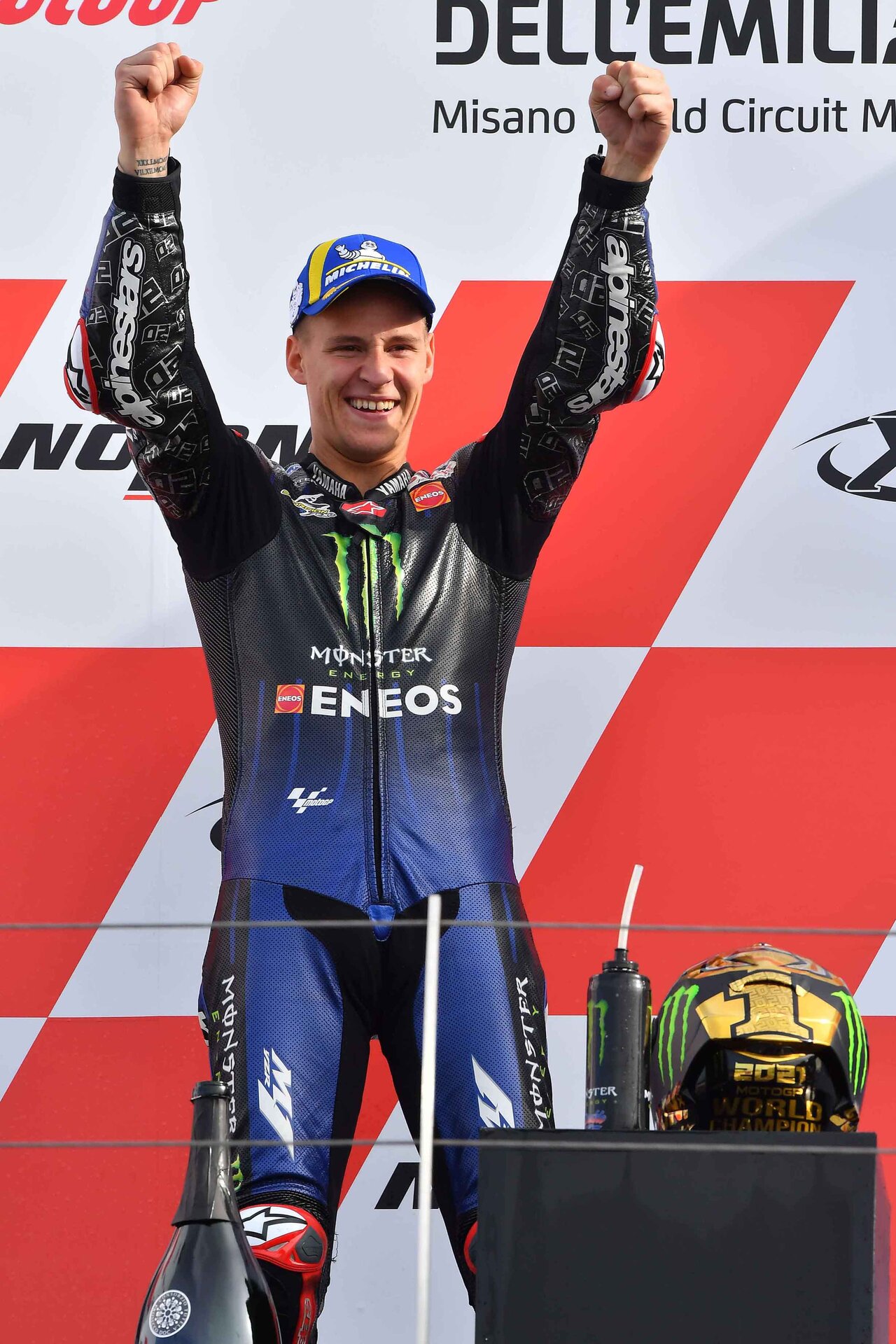 Scorpion Exo R1 Air Fabio Monster Replica, il casco del Campione del Mondo di MotoGP