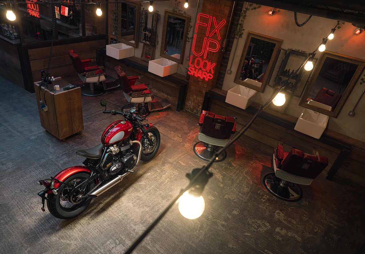 Triumph Gold Line Edition 2022