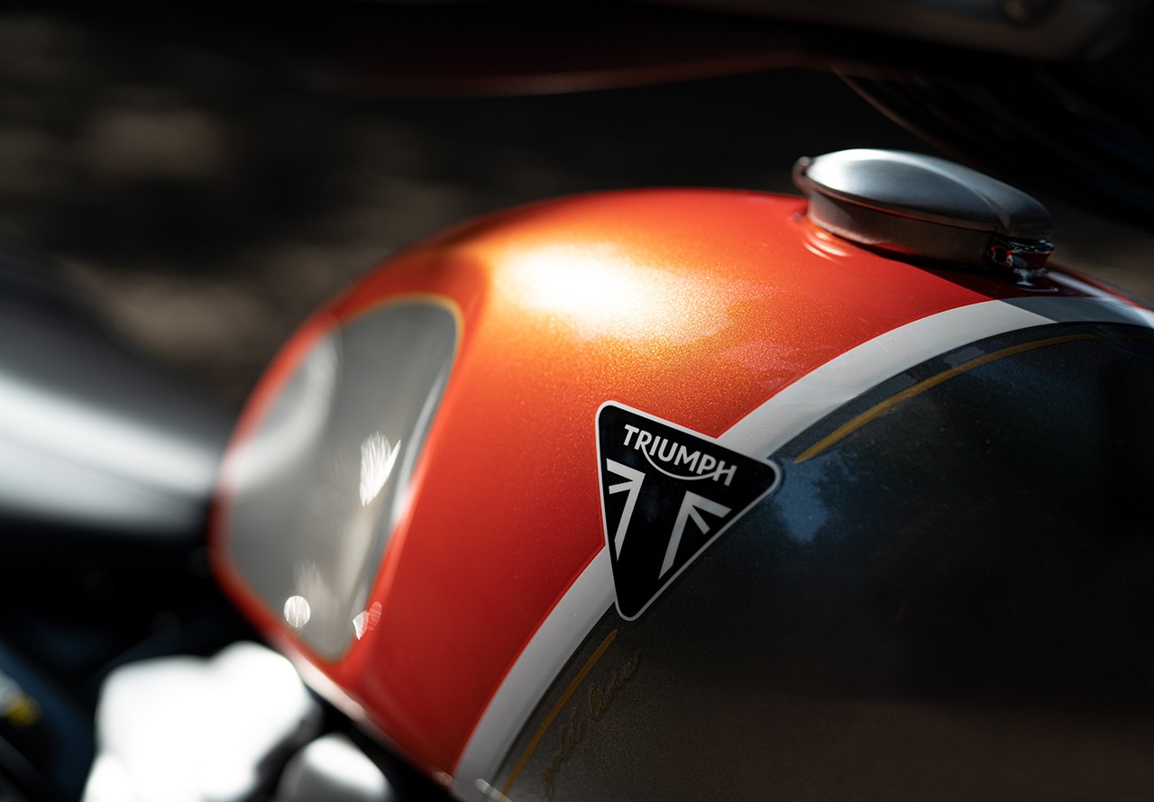 Triumph Gold Line Edition 2022