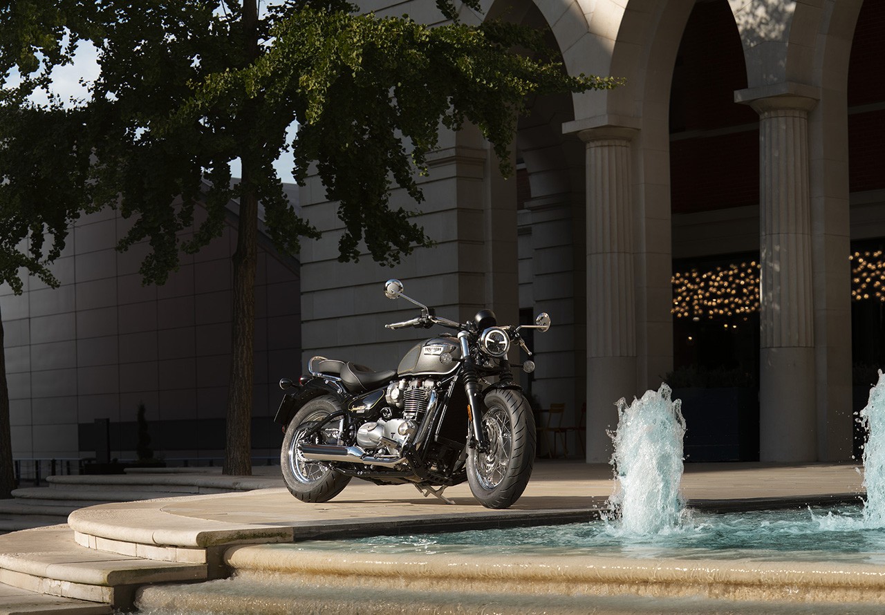 Triumph Gold Line Edition 2022