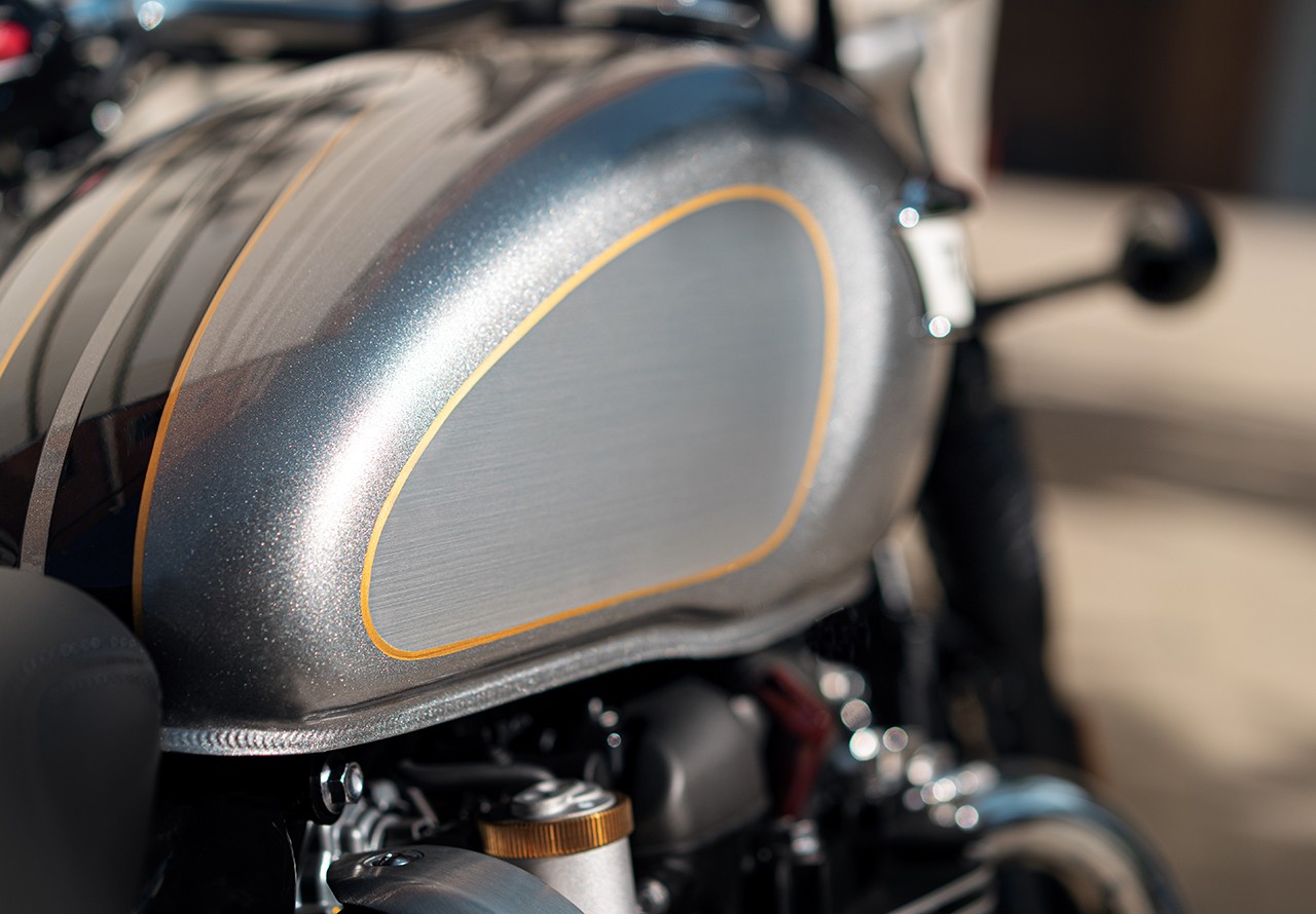 Triumph Gold Line Edition 2022