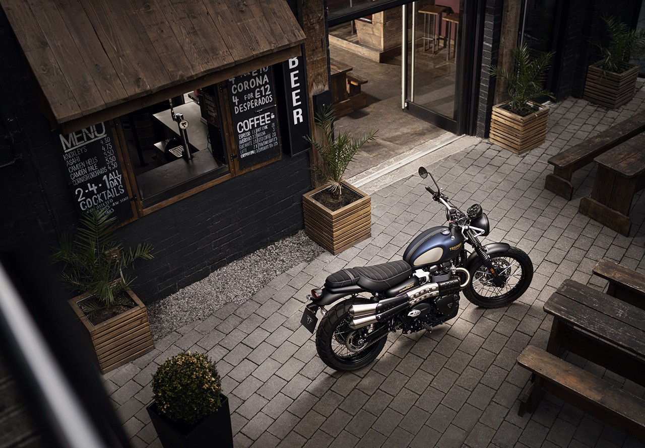 Triumph Gold Line Edition 2022