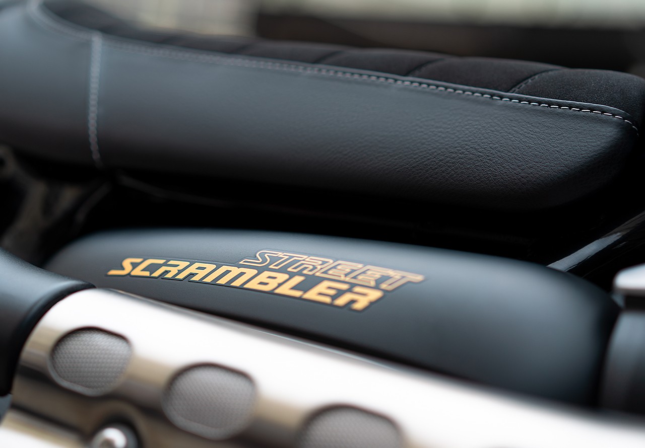 Triumph Gold Line Edition 2022